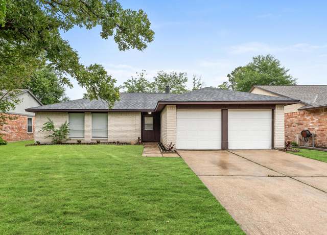 Property at 19806 Bolton Bridge Ln, Humble, TX 77338, 4 beds, 2 baths