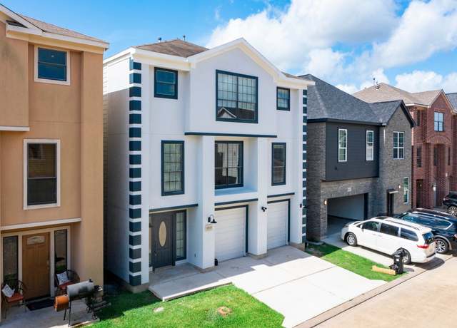 Property at 13115 N Bellaire Estates Dr, Houston, TX 77072, 4 beds, 2.5 baths