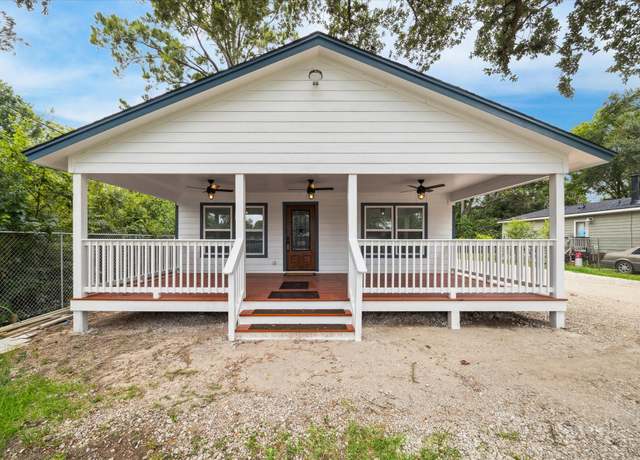 Property at 7229 Touchstone St, Houston, TX 77028, 2 beds, 2 baths