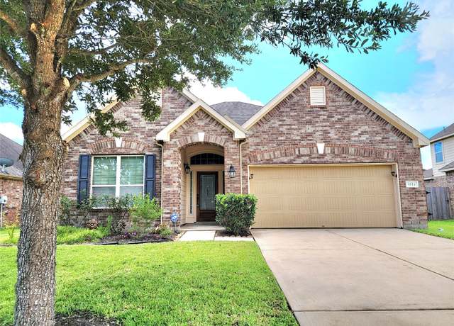 Property at 9514 Bosque Hills Ct, Rosenberg, TX 77469, 3 beds, 2 baths