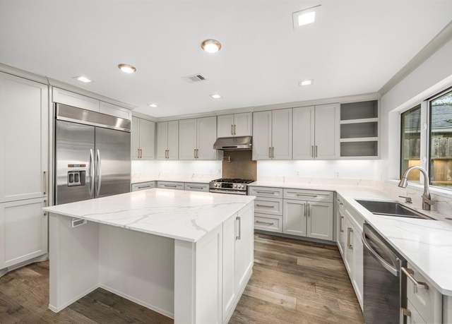 Property at 4626 Ella Blvd, Houston, TX 77018, 4 beds, 3 baths