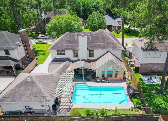 Property at 12934 Bristol Berry Dr, Cypress, TX 77429, 5 beds, 3 baths
