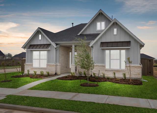 Property at 11814 Salty Bend Dr, Mont Belvieu, TX 77523, 4 beds, 3 baths