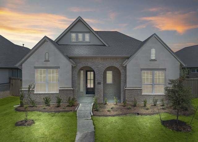 Property at 11814 Salty Bend Dr, Mont Belvieu, TX 77523, 4 beds, 3 baths
