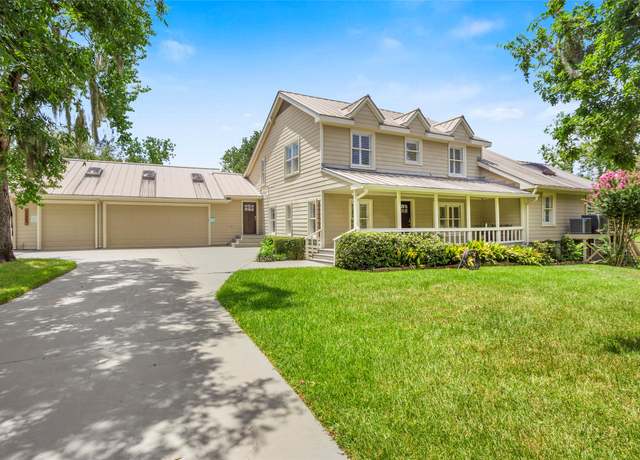 Property at 14009 W Hughes Rd, Dickinson, TX 77539, 5 beds, 2.5 baths