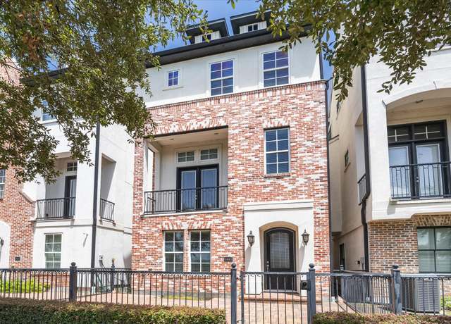 Property at 9443 Fannin St, Houston, TX 77045, 3 beds, 3.5 baths