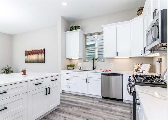 Property at 15034 Wunderlust Ln, Houston, TX 77069, 3 beds, 2.5 baths