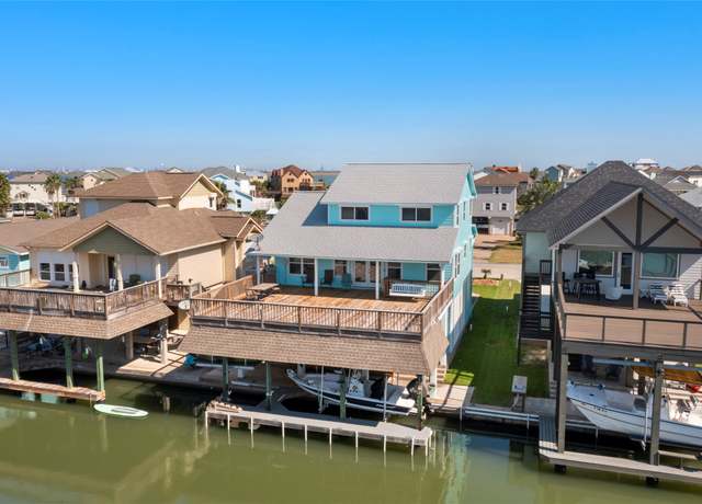 Property at 1815 Tiki Dr, Tiki Island, TX 77554, 3 beds, 2.5 baths