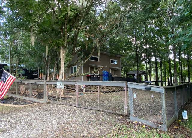 Property at 329 Ferguson Dr, Cleveland, TX 77327