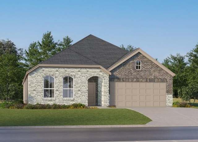 Property at 411 Robin St, Angleton, TX 77515, 4 beds, 3 baths