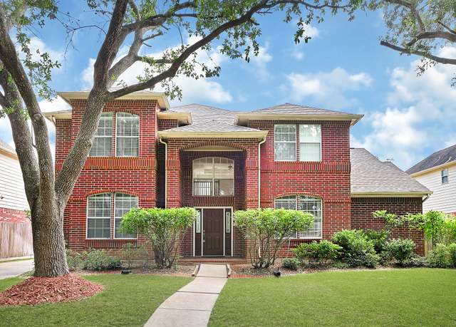 Property at 5127 Plantation Colony Dr, Sugar Land, TX 77478, 4 beds, 3.5 baths