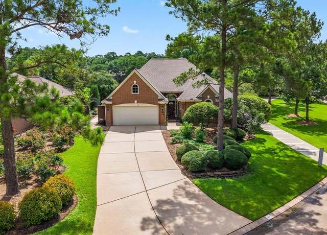 Property at 44 Vinebrook Rd, The Woodlands, TX 77380, 2 beds, 2 baths