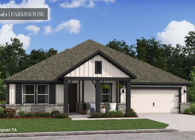 Property at 916 Big Bend Dr, League City, TX 77573, 5 beds, 3 baths