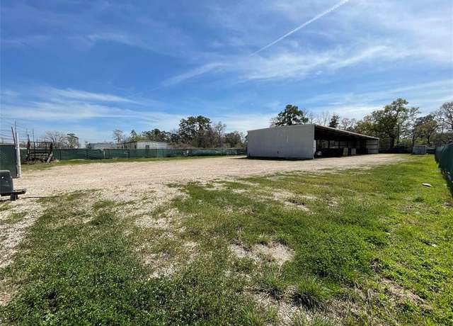 Property at 3502 Pinemont Dr, Houston, TX 77018