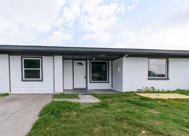 Property at 126 Red Ripple Rd, Houston, TX 77076, 5 beds, 3 baths