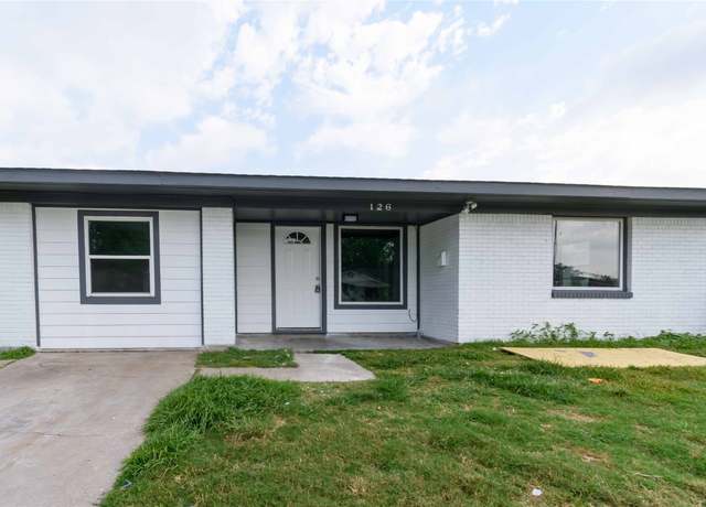 Property at 126 Red Ripple Rd, Houston, TX 77076, 5 beds, 3 baths