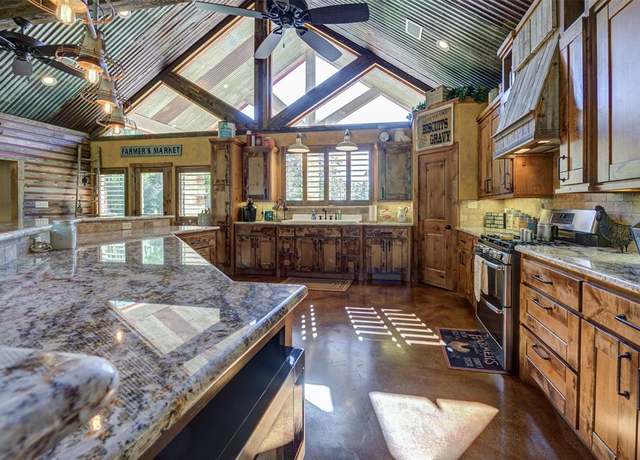 Property at 22 Mount Zion Rd, New Waverly, TX 77358, 4 beds, 3.5 baths