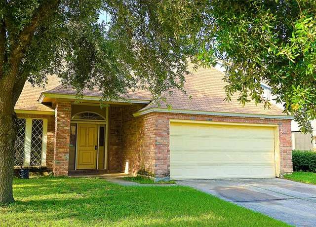 Property at 1538 Ridgebriar Dr, Houston, TX 77014, 3 beds, 2 baths