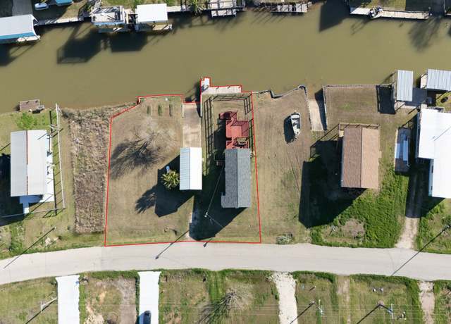 Property at 1821 County Road 201, Sargent, TX 77414, 2 beds, 1.5 baths