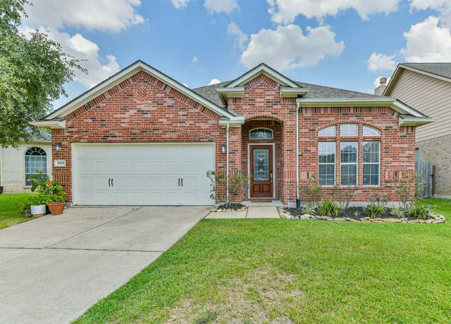 Property at 1065 Brigid Ct, Dickinson, TX 77539, 4 beds, 2 baths