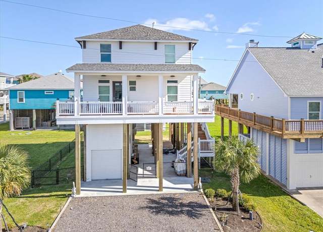 Property at 2630 Breaker Dr, Crystal Beach, TX 77650, 4 beds, 3.5 baths