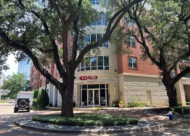 Property at 300 St Joseph Pkwy #116, Houston, TX 77002, 2 beds, 2 baths