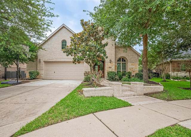 Property at 19339 Oxford Haven Dr, Cypress, TX 77433, 5 beds, 4.5 baths