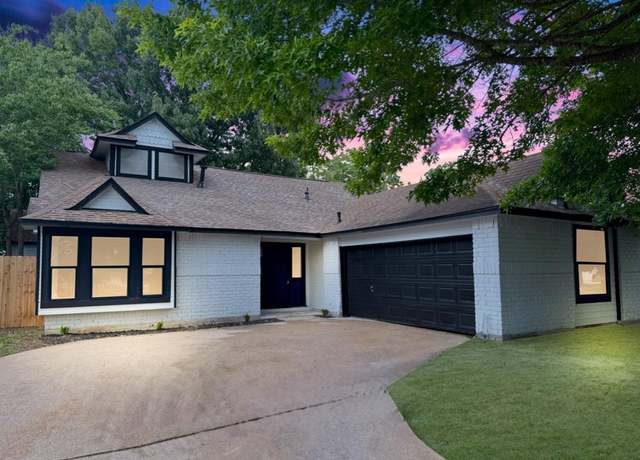 Property at 12054 Green Glade Dr, Houston, TX 77099, 3 beds, 2 baths