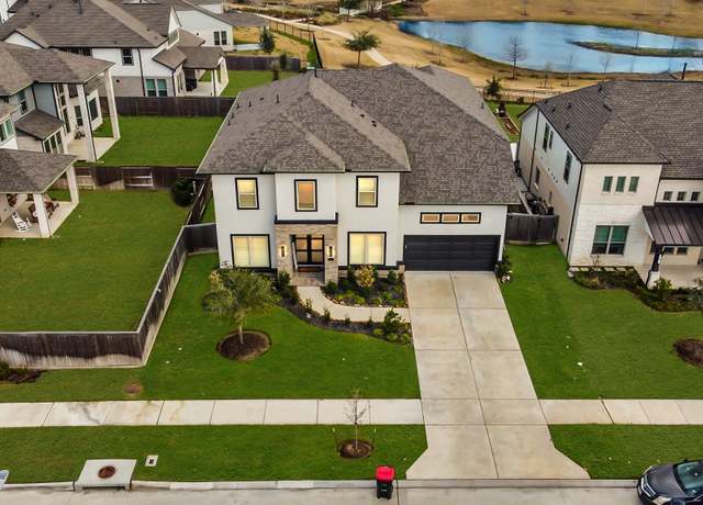 Property at 2210 Colonel Fields Dr, Richmond, TX 77469, 4 beds, 3.5 baths