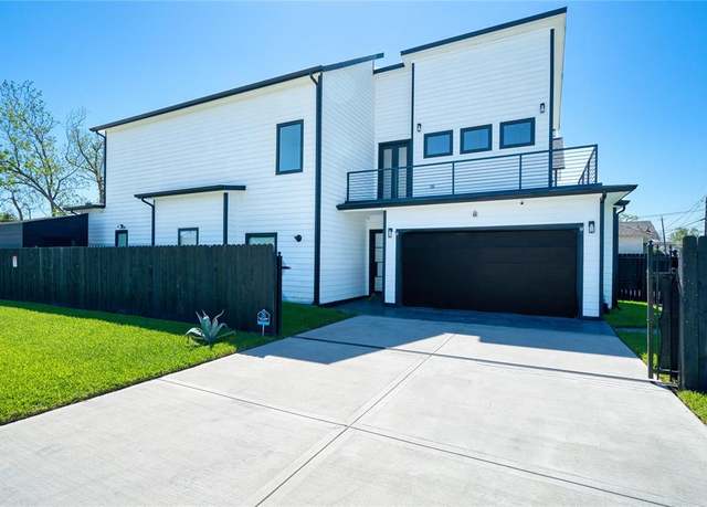 Property at 2420 Sumpter St, Houston, TX 77026, 3 beds, 3.5 baths