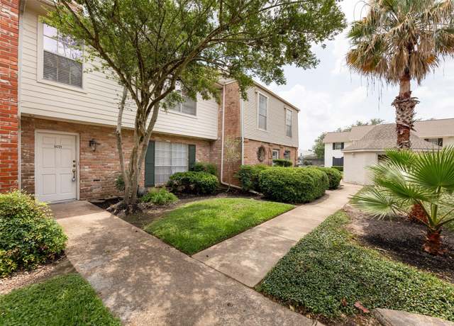 Property at 14721 Perthshire Rd, Houston, TX 77079, 3 beds, 2.5 baths