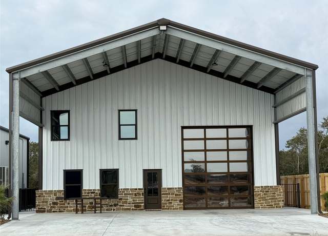 Property at 72 Circle Hook, Port O Connor, TX 77982, 4 beds, 3.5 baths