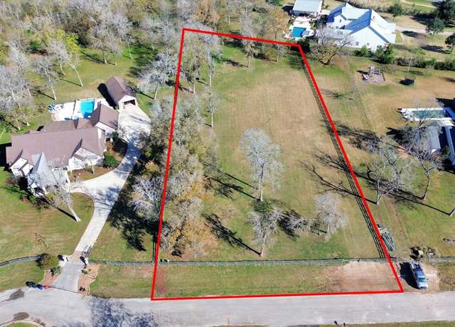 Property at 5010 Woodside Ln, Fulshear, TX 77441