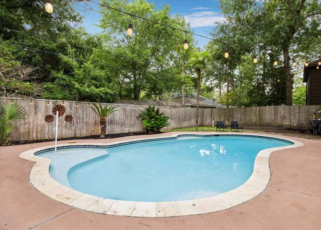 Property at 11730 Cypresswood Dr, Houston, TX 77070, 5 beds, 4 baths