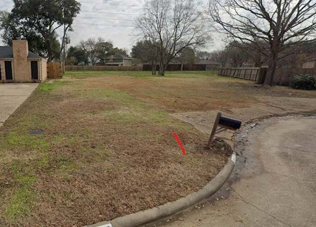 Property at 2047 Briarlee Dr, Houston, TX 77077