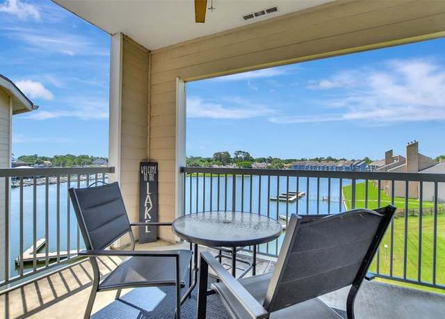 Property at 12800 Melville Dr Unit B302, Montgomery, TX 77356, 1 bed, 1 bath