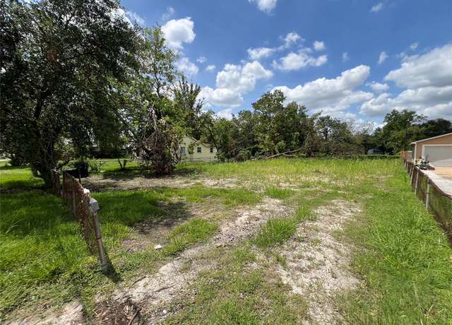Property at 4211 Majestic St, Houston, TX 77026