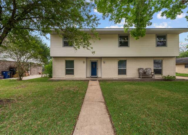 Property at 130 Highland Terrace Dr, League City, TX 77573, 4 beds, 2 baths
