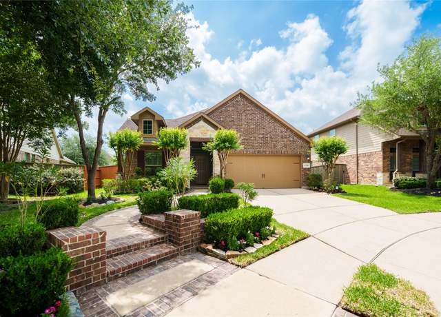 Property at 12206 Cove Bluff Ct, Cypress, TX 77433, 4 beds, 3.5 baths