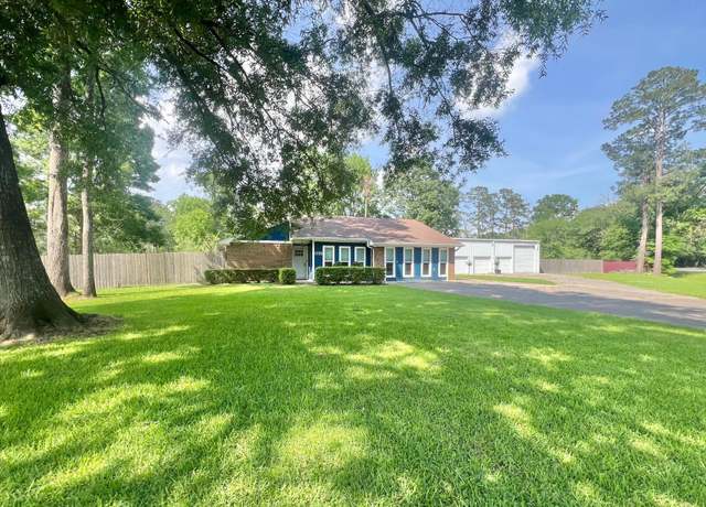 Property at 1725 S Timberlane St, Vidor, TX 77662, 3 beds, 3.5 baths