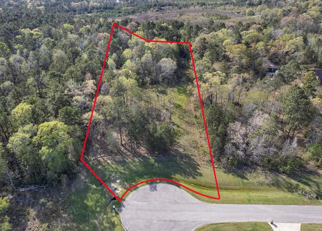 Property at 403 Remington Trl, Huffman, TX 77336