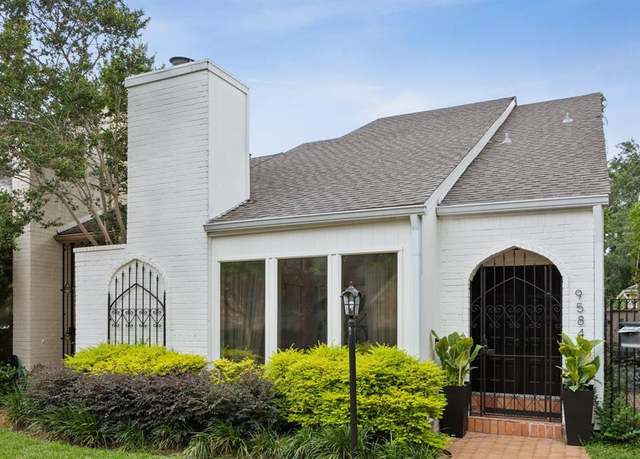 Property at 9584 Doliver Dr, Houston, TX 77063, 3 beds, 2.5 baths