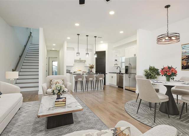 Property at 1224 Johnston St, Houston, TX 77022, 3 beds, 2.5 baths
