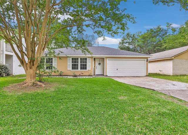 Property at 1311 N Diamondhead Blvd, Crosby, TX 77532, 3 beds, 2 baths