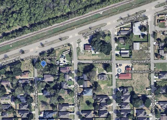 Property at 7901 Grandview St, Houston, TX 77051
