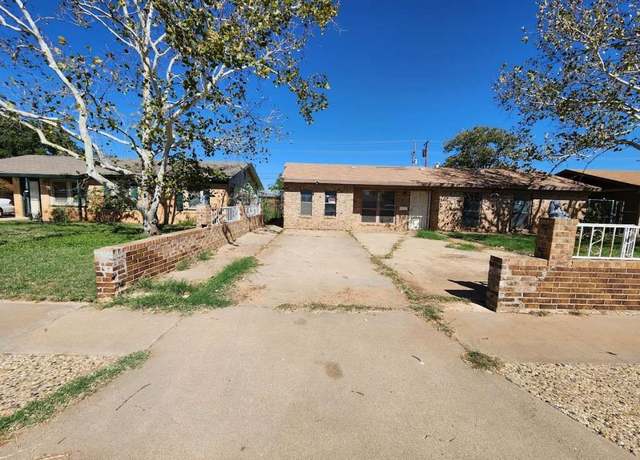 Property at 1807 E 1st St, Lubbock, TX 79403, 5 beds, 2 baths
