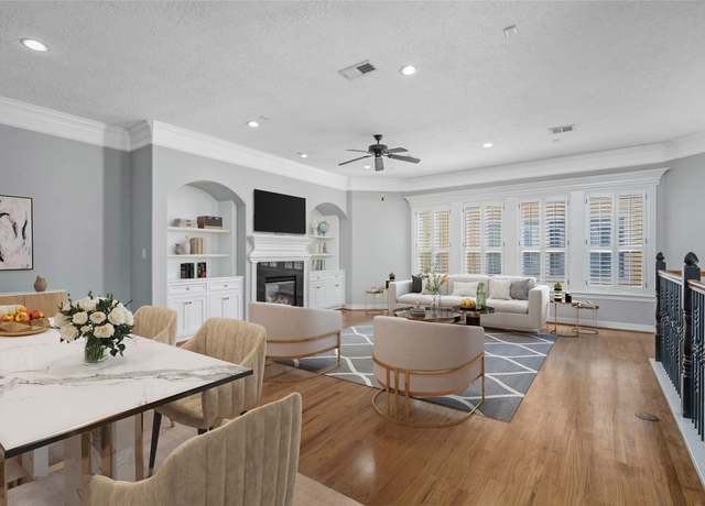 Property at 6124 Tyne St, Houston, TX 77007, 3 beds, 3.5 baths