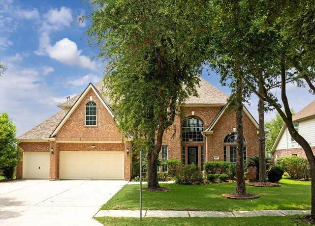Property at 10707 Mandavilla Dr Dr, Houston, TX 77095, 5 beds, 3.5 baths