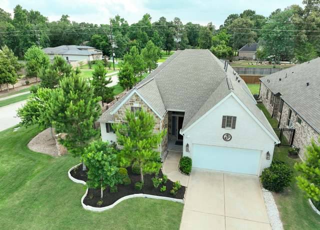 Property at 4562 Silver Moon Dr, Spring, TX 77386, 3 beds, 3 baths
