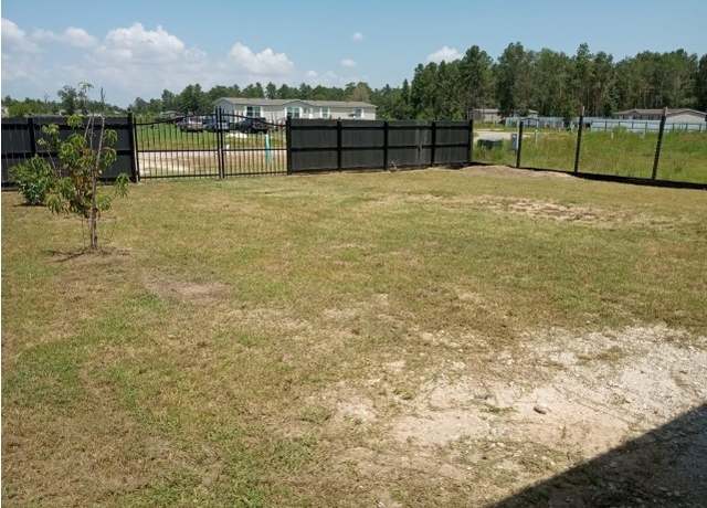 Property at 1322 Road 5263, Cleveland, TX 77327, 4 beds, 2 baths